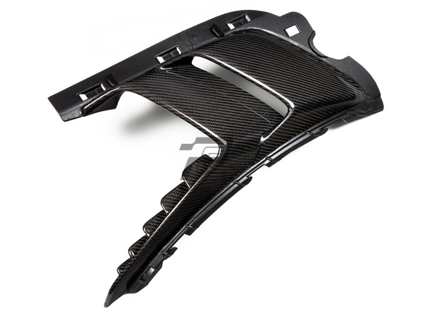 Dry Carbon Fiber Front Fender Vent Trim – Porsche 992.1 GT3RS