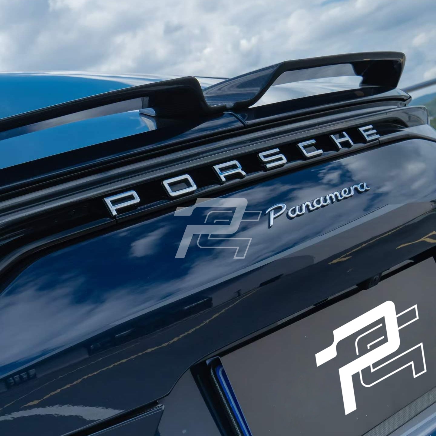 P Style Dry Carbon Fiber Rear Spoiler - Porsche Panamera 971