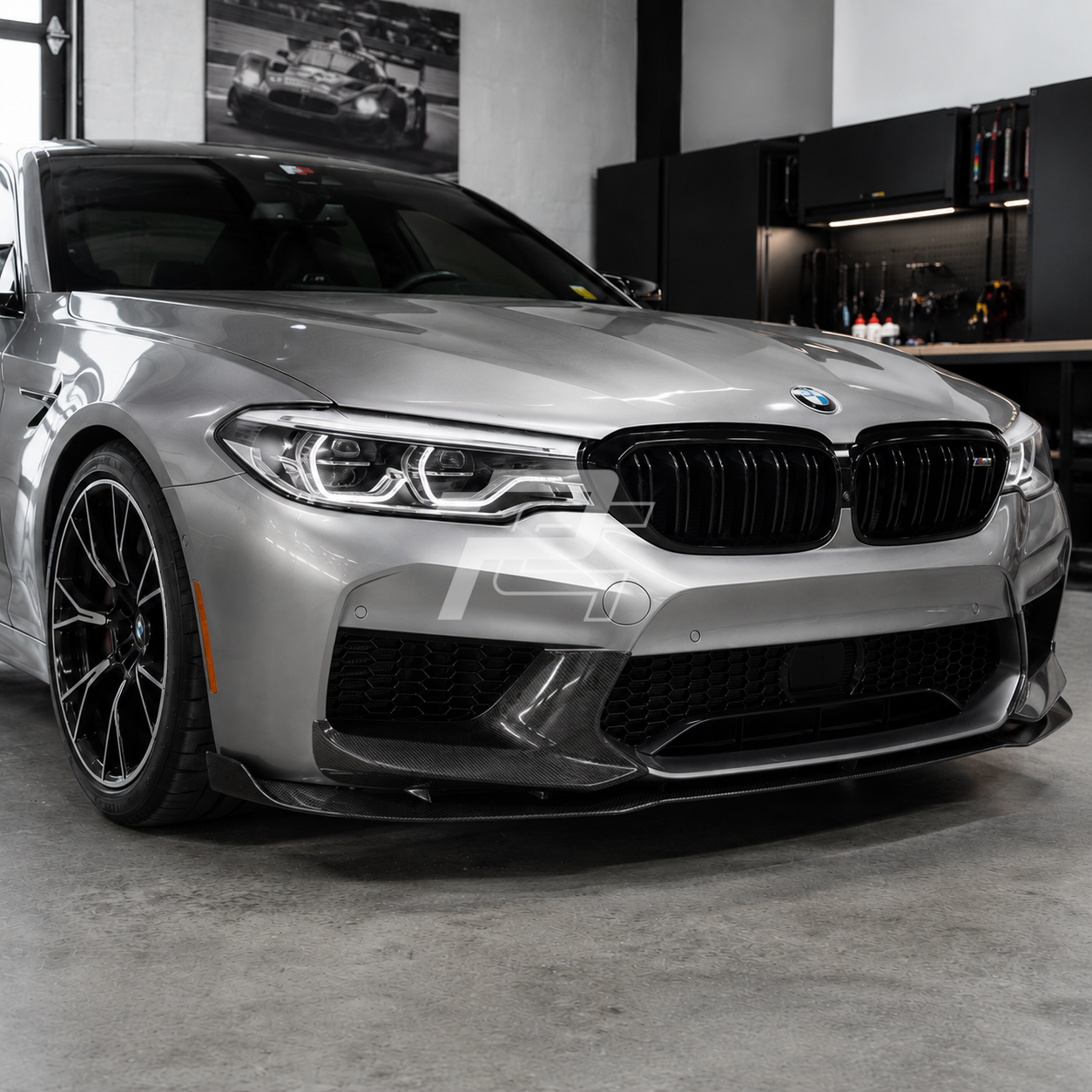 MAN Style Dry Carbon Fiber Front Lip - BMW M5 F90 Pre-LCI