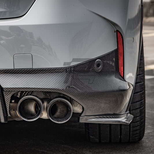 SQ Style Carbon Fiber Rear Spat - BMW G42 2 Series