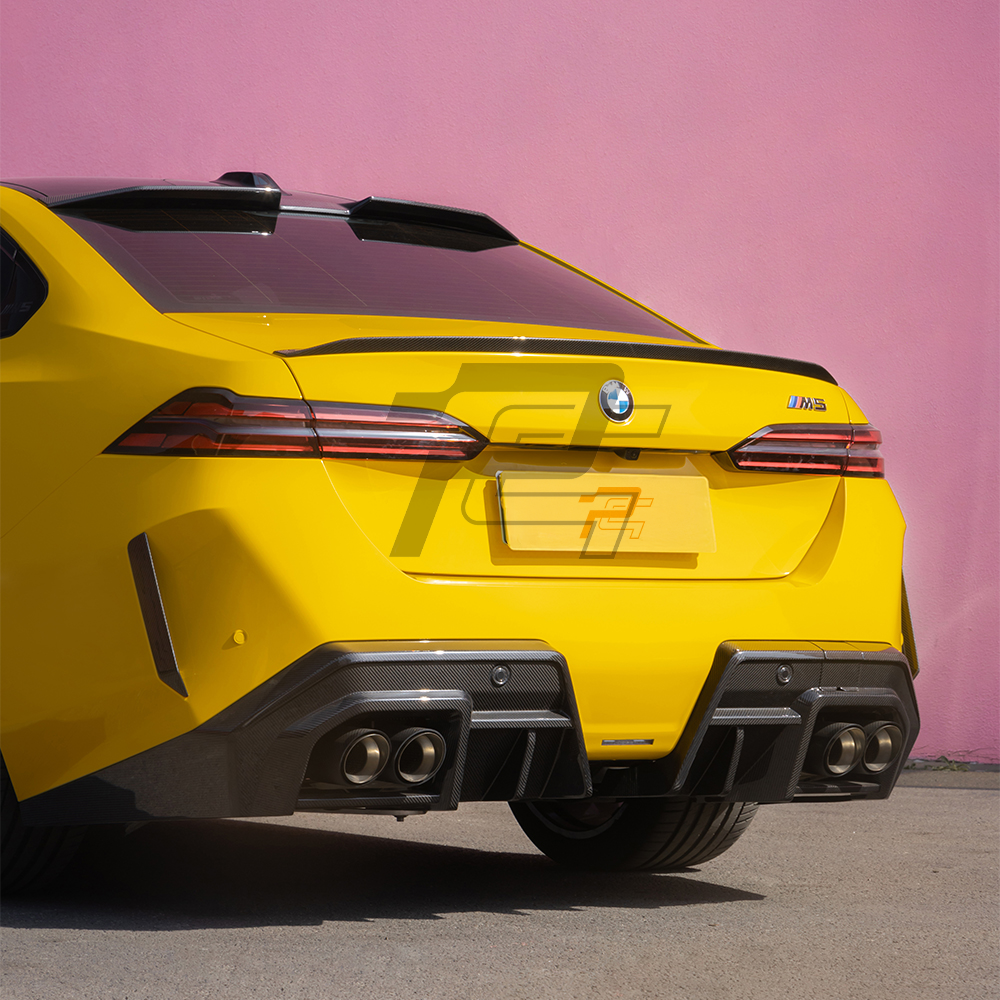 SQ Style Carbon Fiber Rear Diffuser V1 - BMW M5 G90 G99