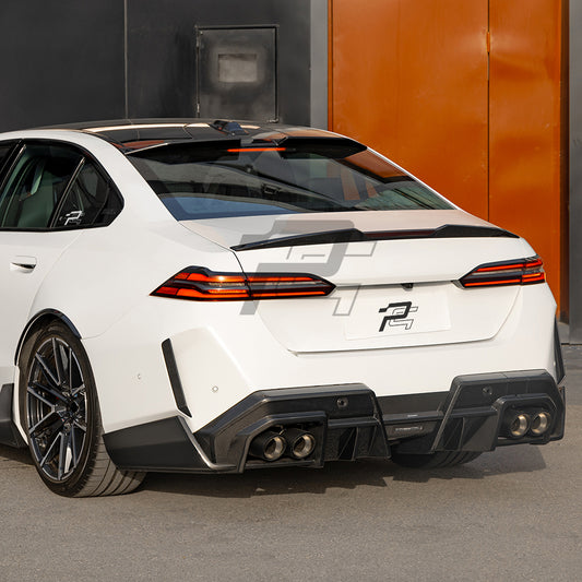 SQ Style Carbon Fiber Rear Diffuser V2 - BMW M5 G90 G99