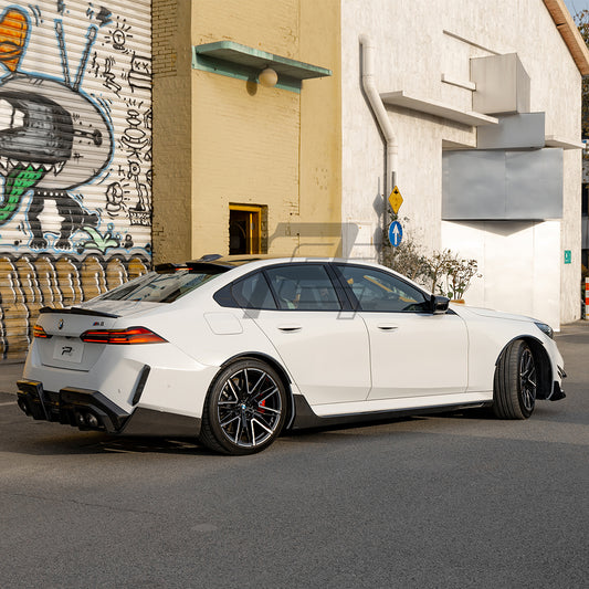 SQ Style Carbon Fiber Side Skirt V2 - BMW M5 G90 G99