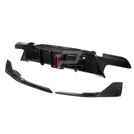 SQ Style Carbon Fiber Diffuser With Brake Light - BMW X6M F96