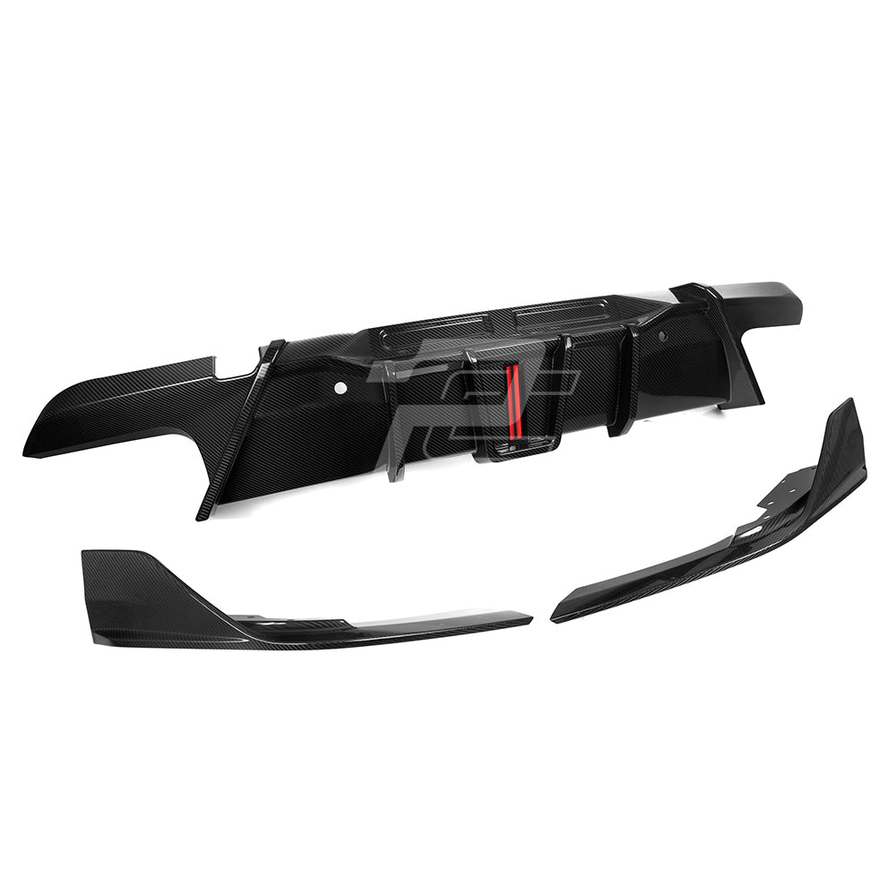 SQ Style Carbon Fiber Diffuser With Brake Light - BMW X6M F96