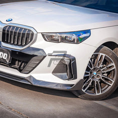 SQ Style Carbon Fiber Front Side Vent Trim - BMW 5 Series G60/G61