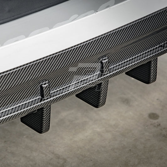 SQ Style Carbon Fiber Diffuser - BMW 8 Series G16