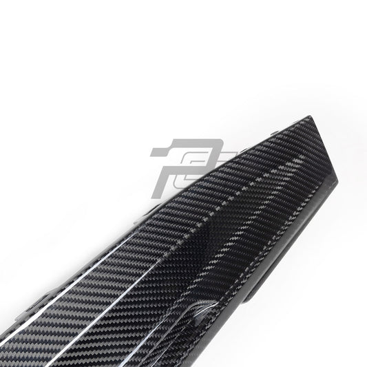 SQ Style Carbon Fiber Rear Diffuser Set With Brake Light V1 - BMW M4 G82 G83