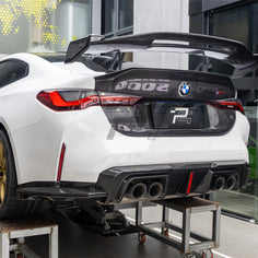 SQ Style Carbon Fiber Rear Diffuser Set With Brake Light V2 - BMW M4 G82 G83