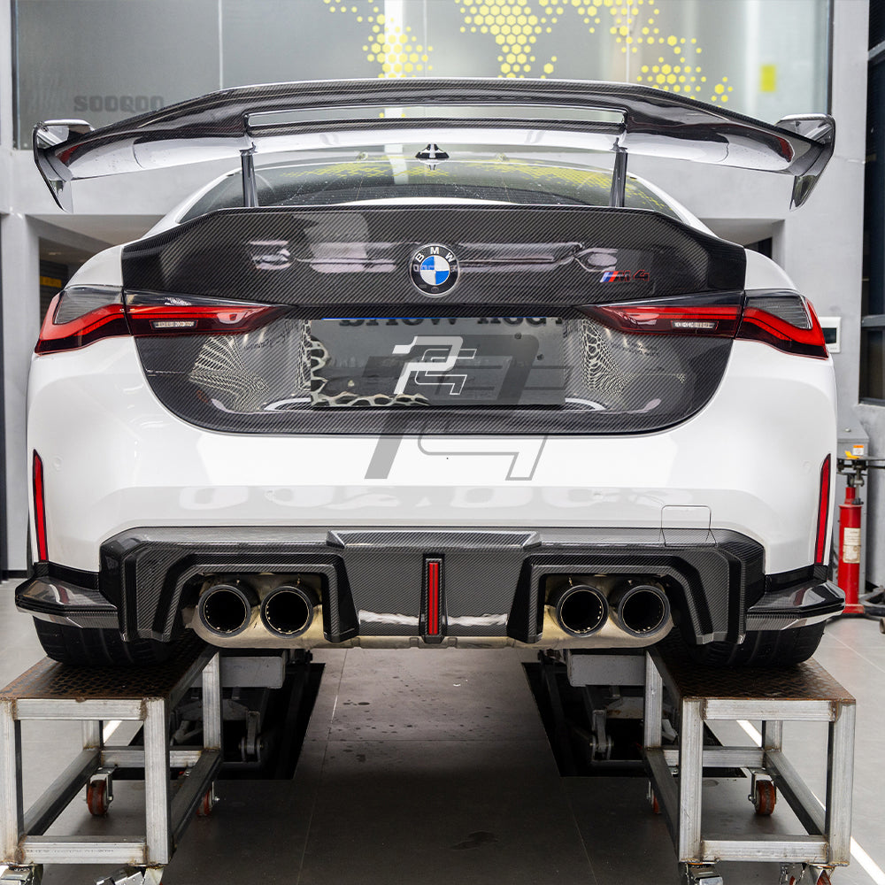 SQ Style Carbon Fiber Rear Diffuser Set With Brake Light V2 - BMW M4 G82 G83