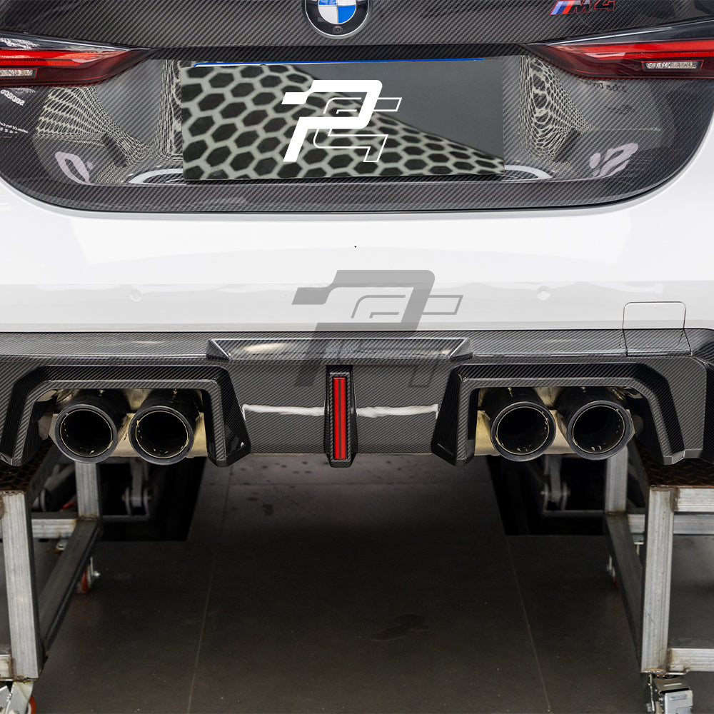 SQ Style Carbon Fiber Rear Diffuser Set With Brake Light V2 - BMW M4 G82 G83