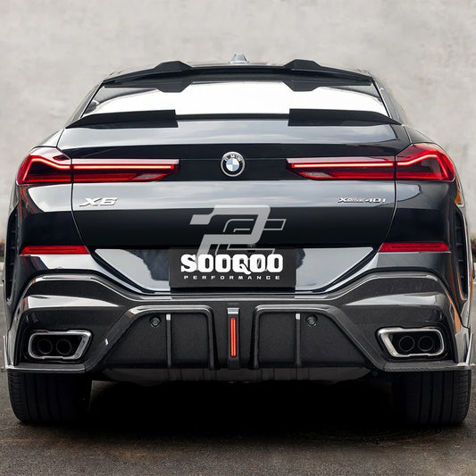 SQ Style Carbon Fiber Rear Diffuser With Brake Light - BMW X6 G06