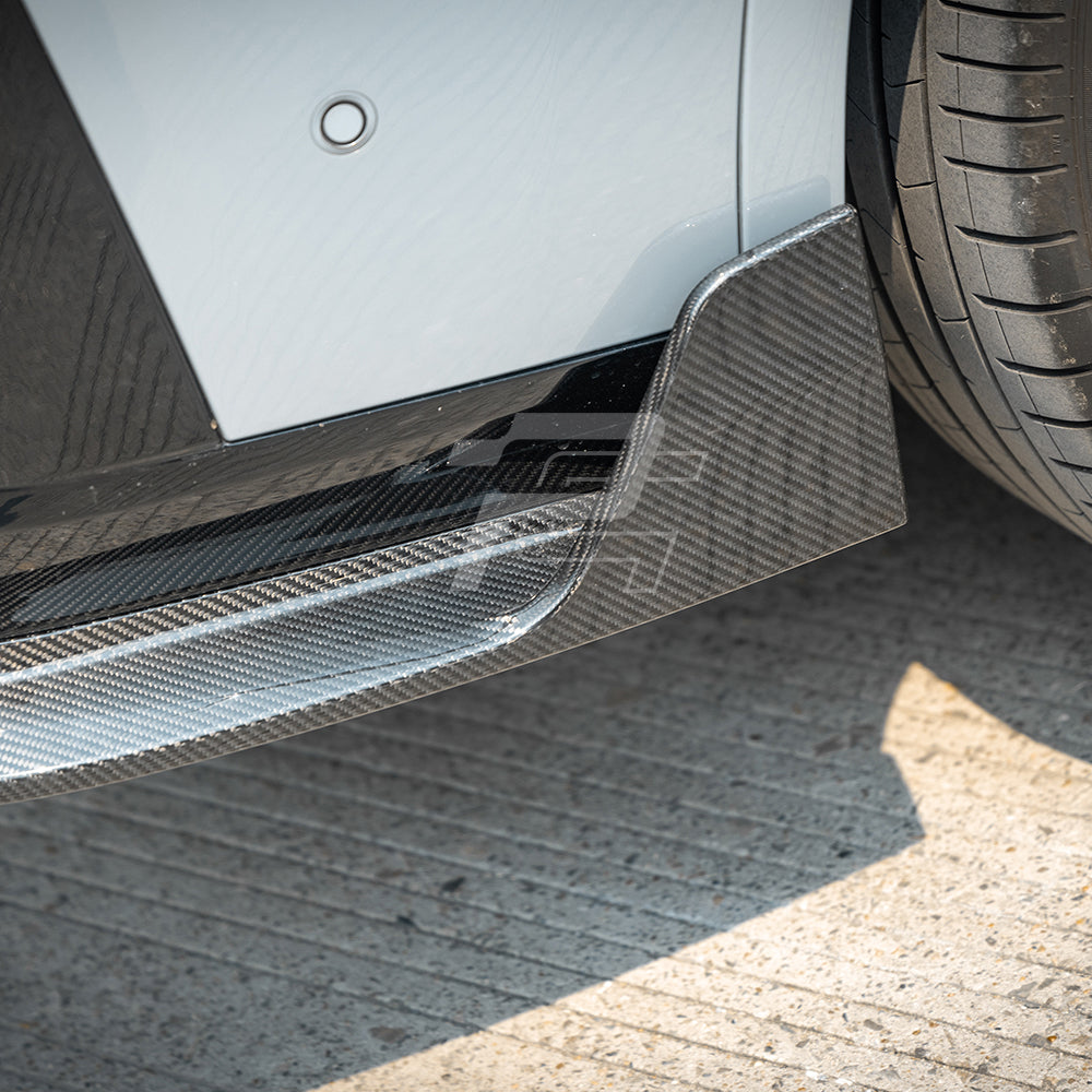 SQ Style Carbon Fiber Rear Diffuser With Brake Light - BMW X4 G02 LCI