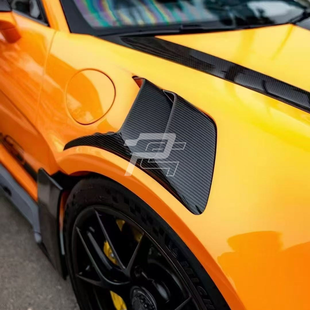 Dry Carbon Fiber Front Fender Vent Trim – Porsche 992.1 GT3RS