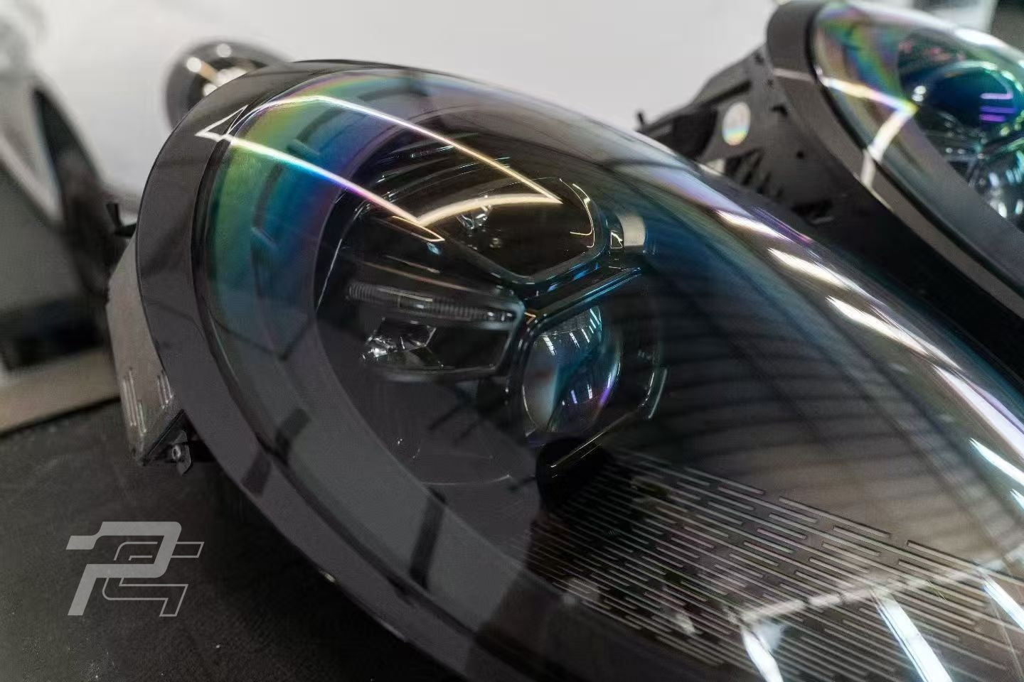 992 Style PDLS Matrix LED Headlights – Porsche 911 991.1 & 991.2