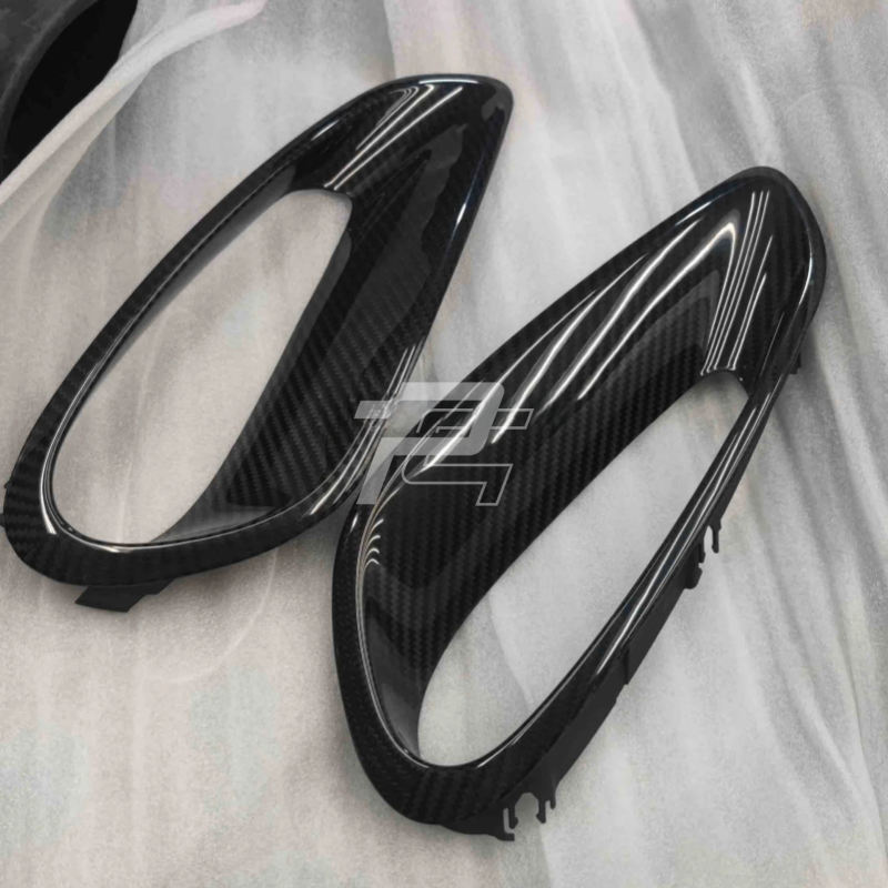 Dry Carbon Fiber Rear Side Air Vent Scoop Covers - Porsche 911 992 Turbo/S & GT3RS