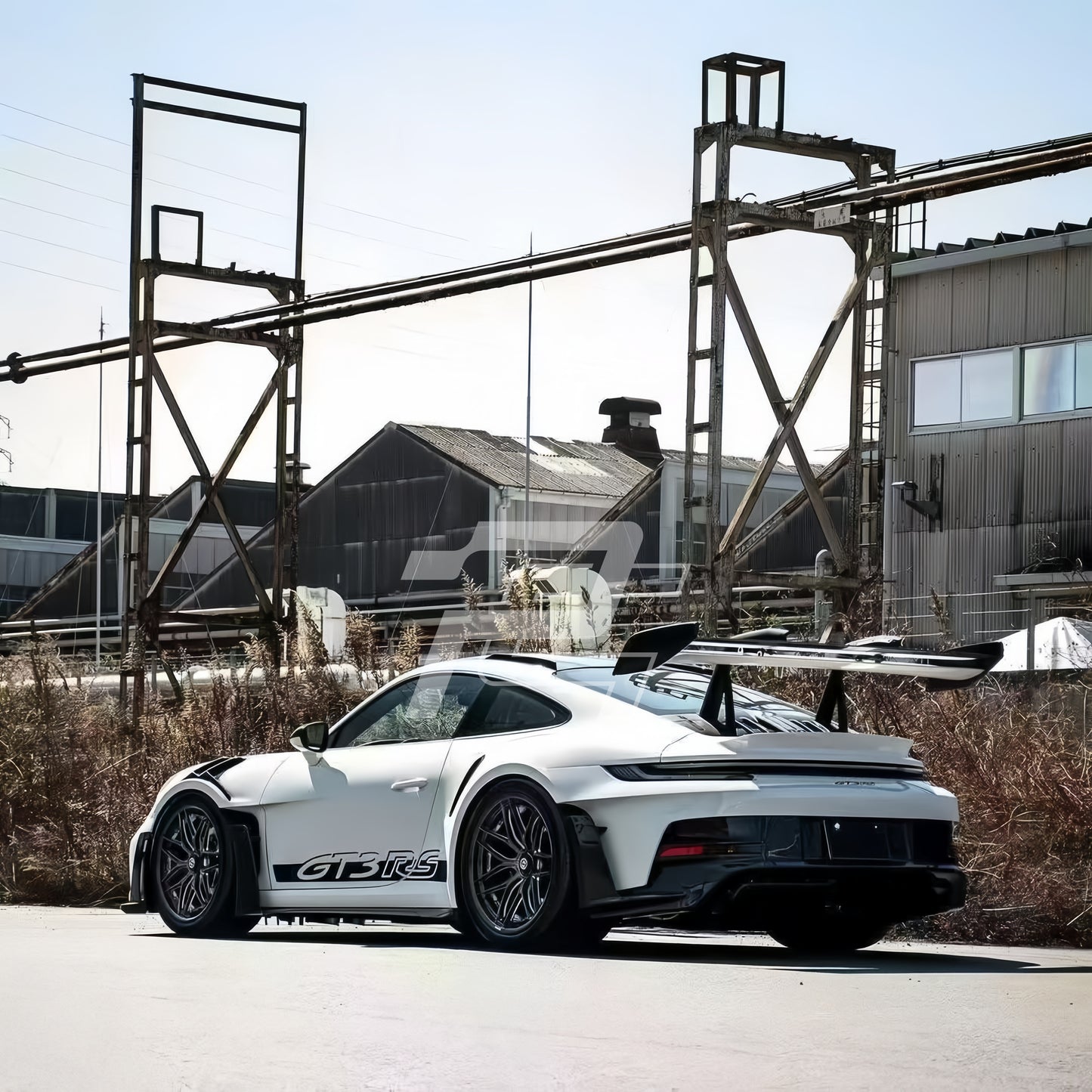Dry Carbon Fiber Rear Bumper Center with Side Fins – Porsche 992.1 GT3 RS